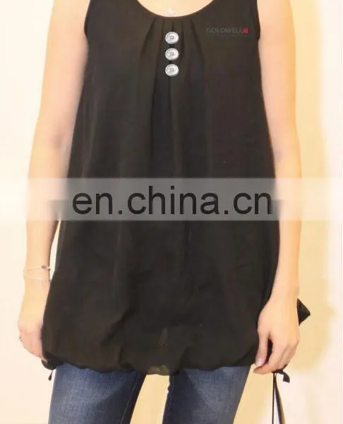 Sleeveless polyester top