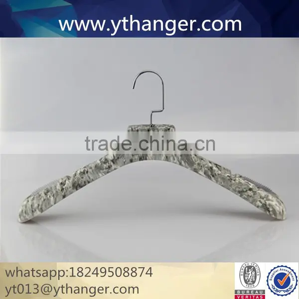 CY-610 Leopard Print Special Design Rubber Coat Plastic Hanger Rubber Clothes Hanger photo-2