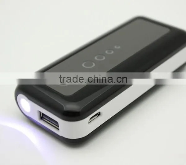 Electronic Manufacture 18650 Power Bank 5600mah With LED Flashlight photo-3