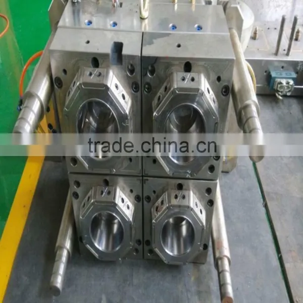 Fast Speed Injection Machine With Plastic Moulds photo-6