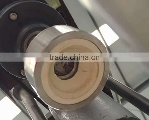 New Technology Plastic Bottle Crown Cap Capper Capping Machine photo-2