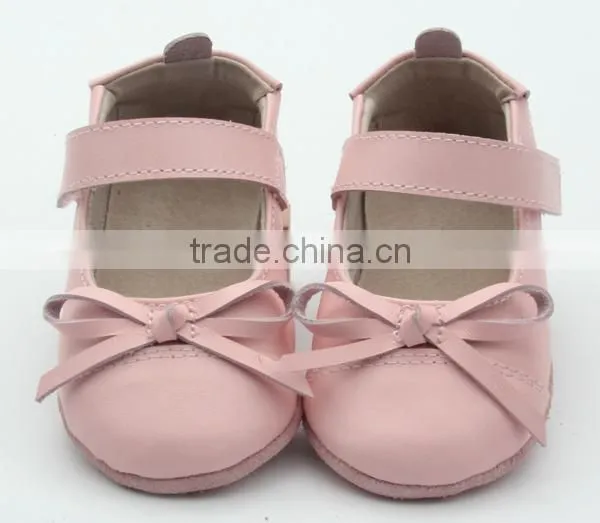 Flowers Pattern Small Quantity Factory Price Cheap Shoes photo-6