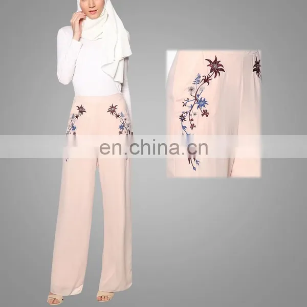 Pluse Size Muslim Cullote Pants Newest Islamic Embroidery Trousers photo-5