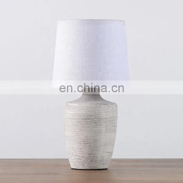 Antique Home Decorative Ceramic Table Light and Desk Lamp for Indoor Room photo-2