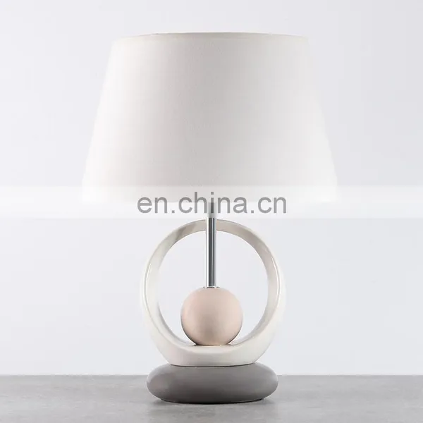 2019 New Modern Hotel Style Ceramic Desk Lamp for Indoor Room photo-2