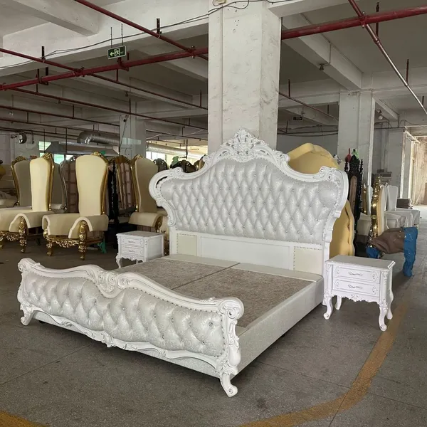 Leather Bed Solid Wood Carved Double Master Bedroom Bed 2 Meters High-end Champagne Gold Furniture Home photo-4