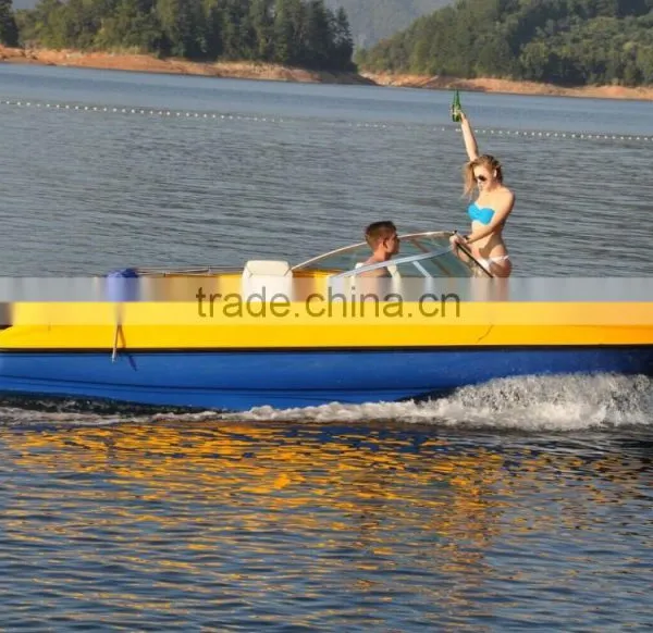 WH550 Leisure Boat
