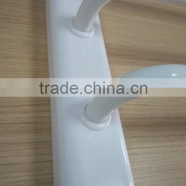 China Product Bathroom Wall Electric Towel Heater photo-4