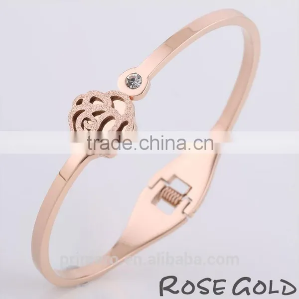 Fashion 18k Rose Gold Zircon Bracelet Beautiful Camellias Titanium Bangle Jewelry photo-3