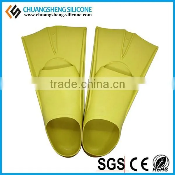 COMFORTABLE SILICONE SWIIMMING FINS WITH CLASSIC STYLE photo-6