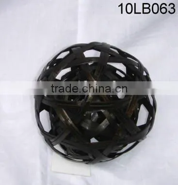Rattan Ball