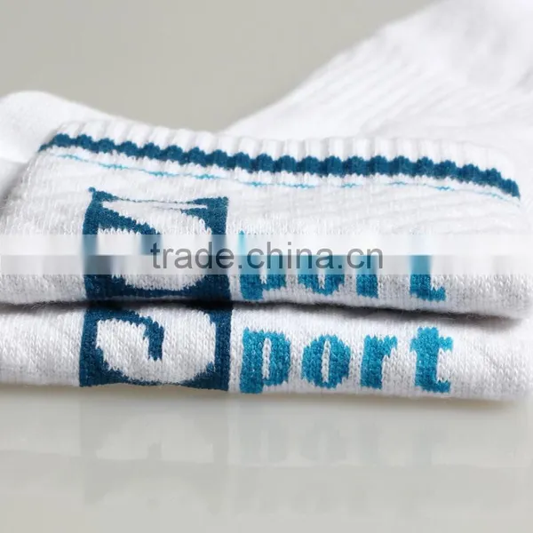 Classical Designs Spandex and Cotton Sports Socks photo-4