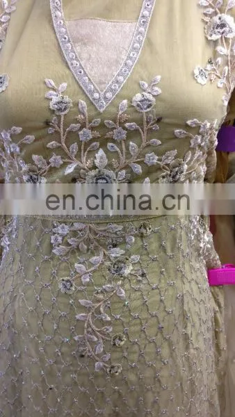 Stylish 2017 Attractive Wedding Wear Maxi Gown Style Anarkali Lehenga Suits (Semi Stitched Dress Material) photo-4