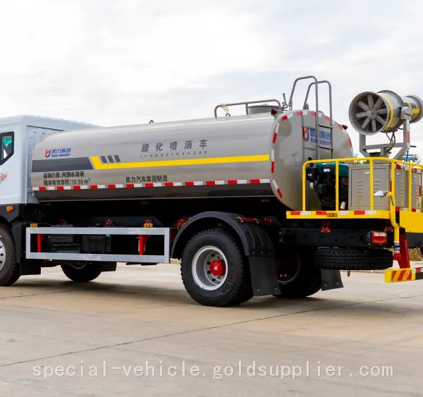 Powerful 18-Ton D9 Sprayer: Engineered for Large-Scale Road Maintenance photo-4