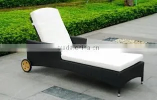 Natural Color Wicker Outdoor Furniture Nice Beach Chair Adjusable Sun Lounger Quality Choice photo-4