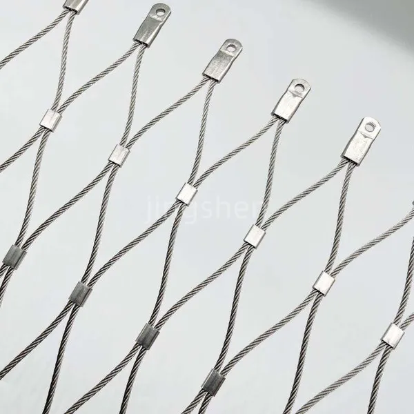 SS304 & 316 High Strength Stainless Steel Wire Rope Mesh for Goods photo-2