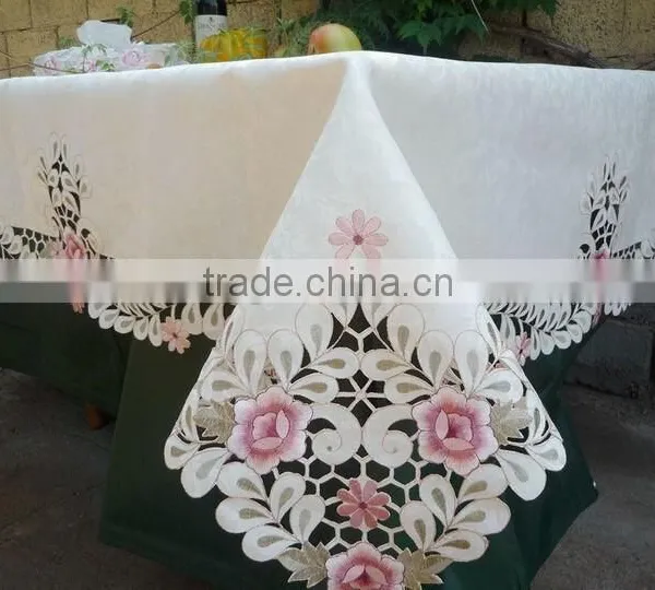New Design Cheap Polyester Flower Design Embroidery Table Linen photo-4