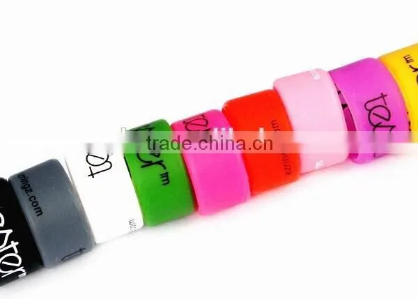 New Design Silicone Finger Ring, Silicone Ring for Business Gift Wedding Souvenir photo-3