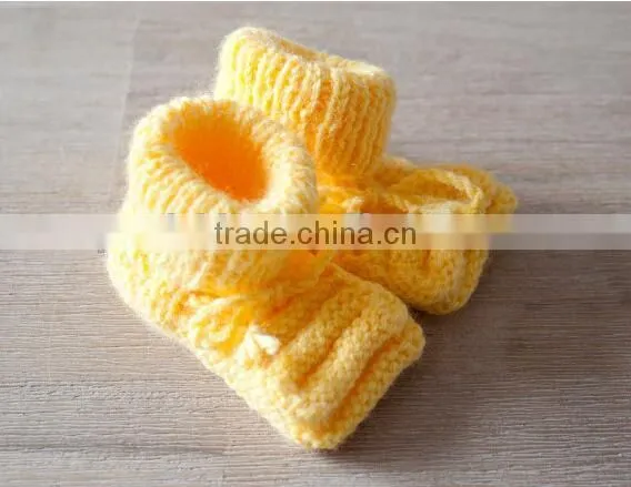 Wholesale Bright Gold Wool Knitting Shoes Toddler Infant Indoor Crochet Shoes photo-2