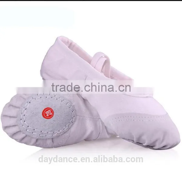 Standard Girls Baby Kids Ballet Slippers Wholesale Split Soft Sole Ballet Dance Shoe Red Black White Beige Pink photo-4