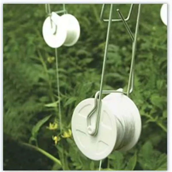 Agriculture Greenhouse Tomato Hook Ear Clips Roller Hooks With Twine PVC Hanger photo-4
