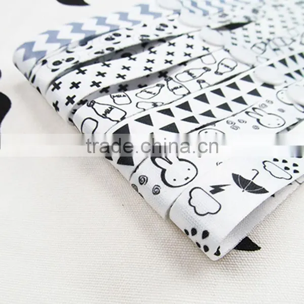 INS Hotsale White and Black Pacifier Clips With Buttons photo-3