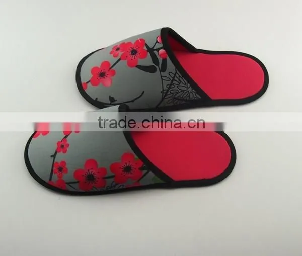Soft Neoprene Slippers Beach Slippers