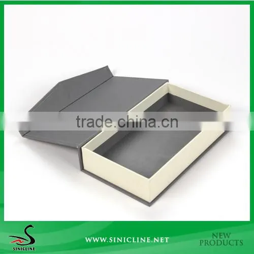 Sinicline Book-shaped Packing Box With Leather Label Logo photo-4