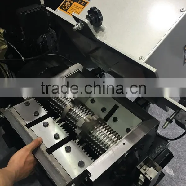 Small Plastic Straw Crushing Recycling Machine Low Speed Type photo-4