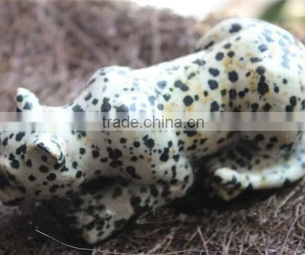 Hand Carved Funny Dot Stone Crystal Leopard Animals Figurine photo-3
