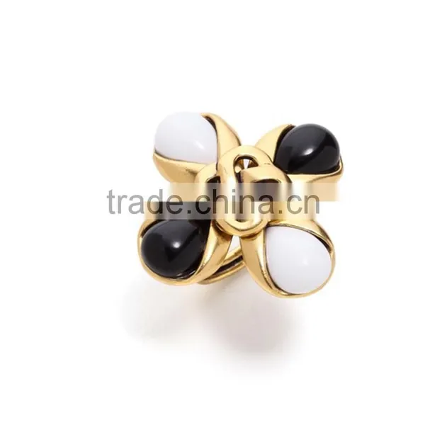 Hot Sale Flower Shape o Ring Gold Plated & Adjustable Ring With Stone photo-2