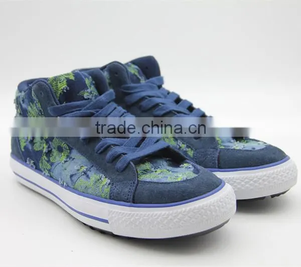 Canvas Upper Material and Rubber Outsole Material Action Sports Running Shoes