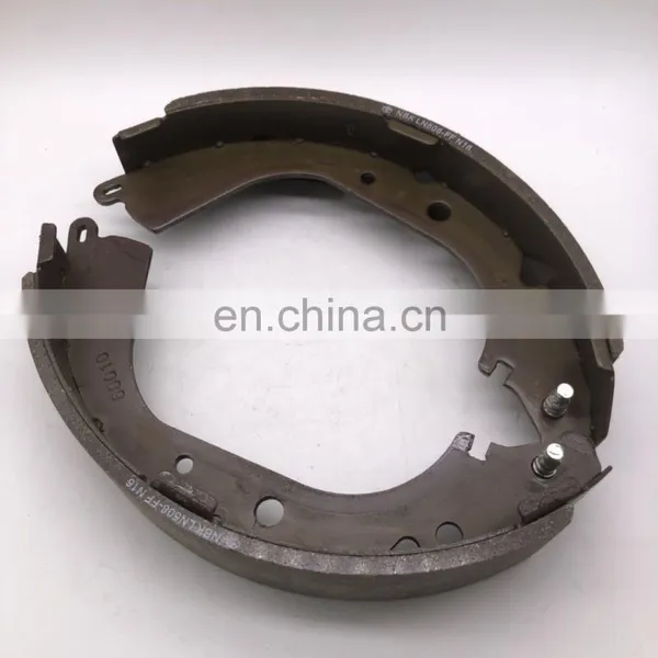 Good Quantity Wholesale Brake Shoe for HIACE COMMUTER 4 RUNNER HILUX LAND CRUISER 04495-35250 SHOE KIT, REAR BRAKE photo-5