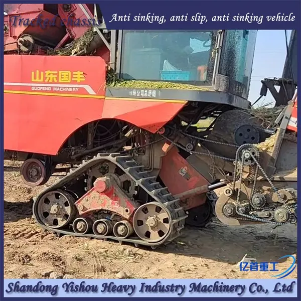 The Modified Track Chassis of a Corn Harvester is Muddy and Stable Without Slipping photo-3