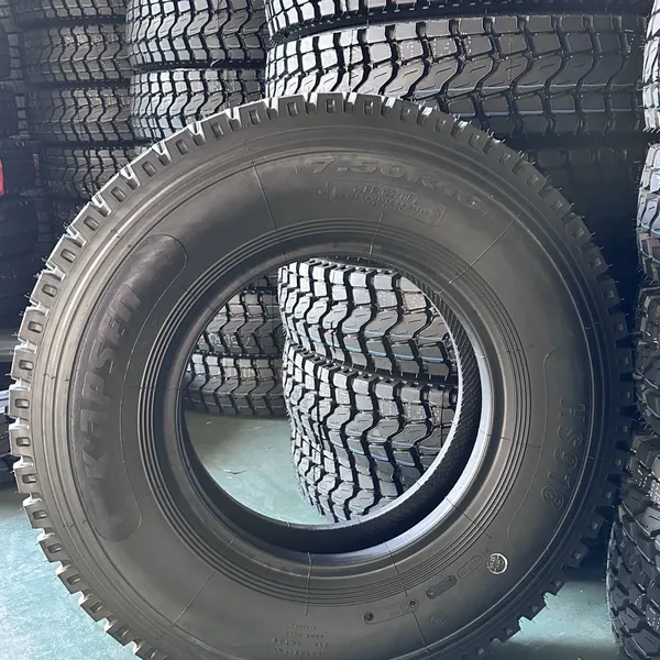 ROLLMAX RUBBER TRUCK TYRE 7.50R16LT photo-3