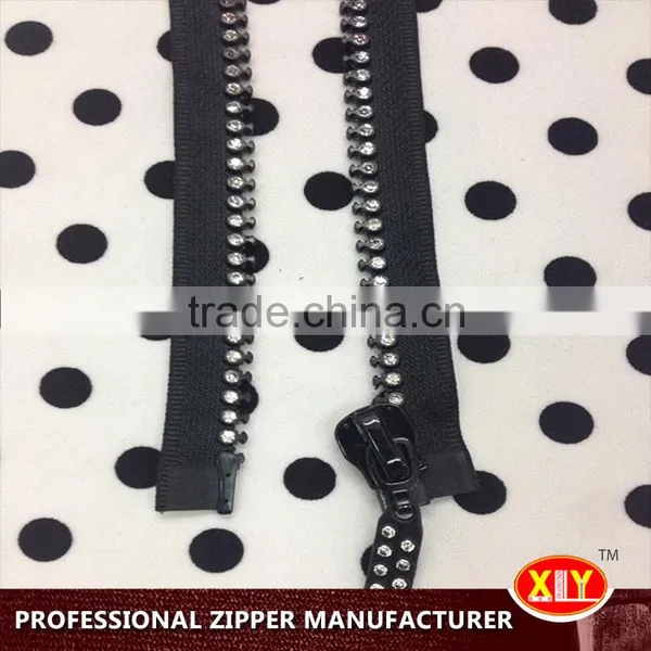 2015 Hot Sale Double Row Polyester Tape Diamond Zipper photo-3
