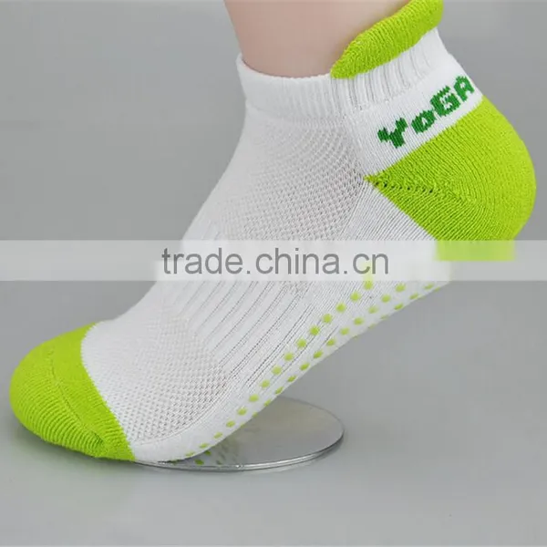 Yoga Sock Zhuji Exercise Socks Barre, Yoga & Pilates Socks - Medium