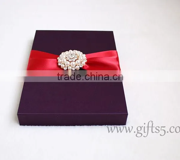Custom Handmade Elegant Wedding Gift Boxes for Invitaions photo-2