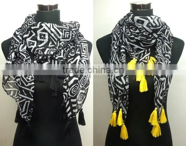 81310134 White and Black Geometrical Gauze Scarf With Yellow Tassels