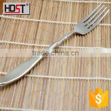 2015 New Design Stainless Steel Flight Cutlery Set Laser Line on Handle photo-5