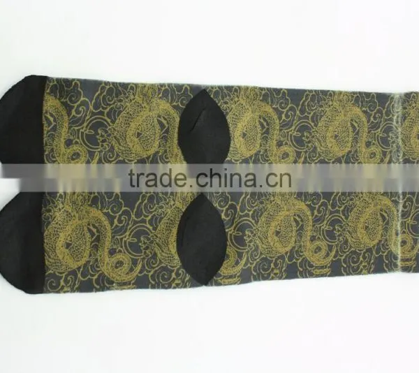Men Sublimation Socks Polyester 3D Digital Printing Socks Free Samples photo-2