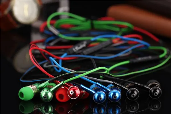 Ufeeling U-07 Metal Spring Listening Bass Android Computer Mobile Phone Games in General and Intercom Earphone Headset photo-5