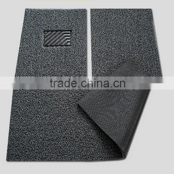 Classical Design Rubber Car Mat Made in China photo-3