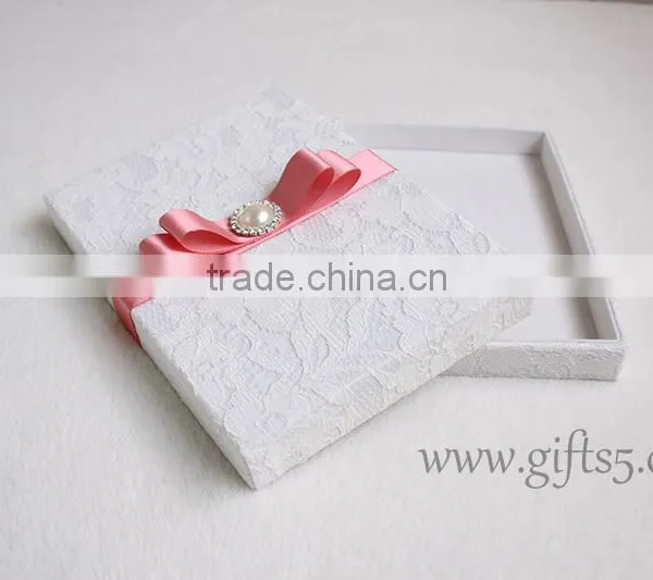 Customized White Silk Wedding Invitation Boxes Wholesale photo-5