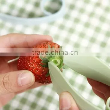 China Cheap Plastic Strawberry Huller Tomato Huller Tomato Corer Strawberry Corer photo-2
