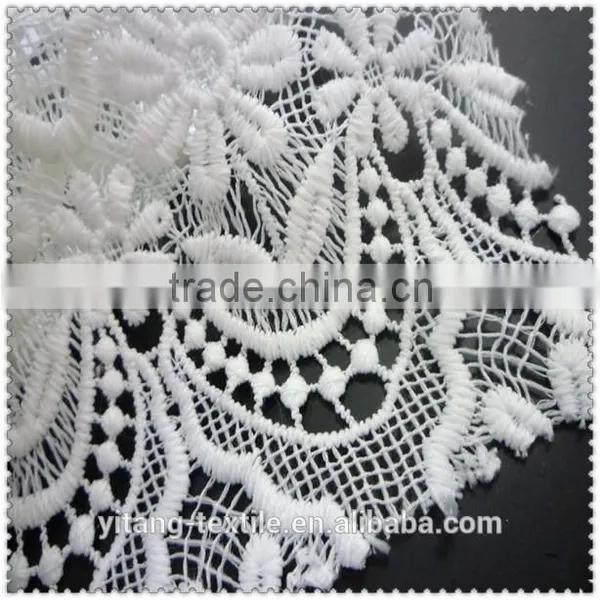 Chinese Embroidered Eyelet Fabric photo-2