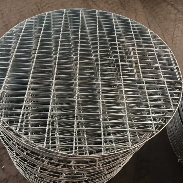 Light Steel Structure Platform With Grating, Handrails, and Treads photo-5