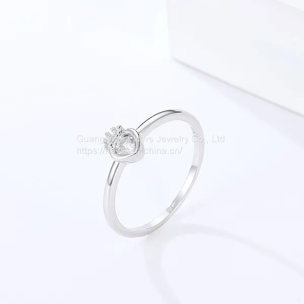 S925 Silver Ring Female Simple Small Fresh Crown Ring Ins Style Diamond Ring photo-2