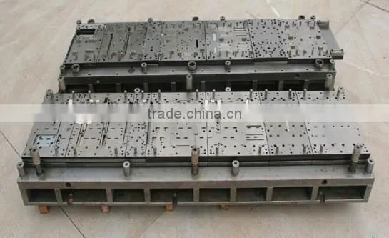 socket connector terminals