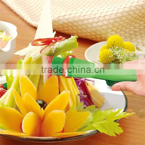 2016 High Quality Eco Plastic Multi-use Salad Tongs China photo-5